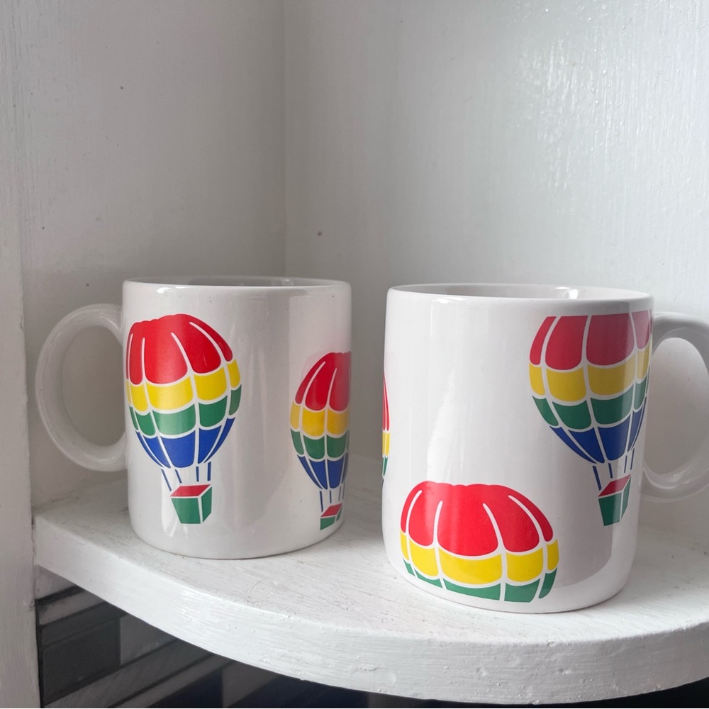 Vintage FTD Hot Air Balloon Mugs